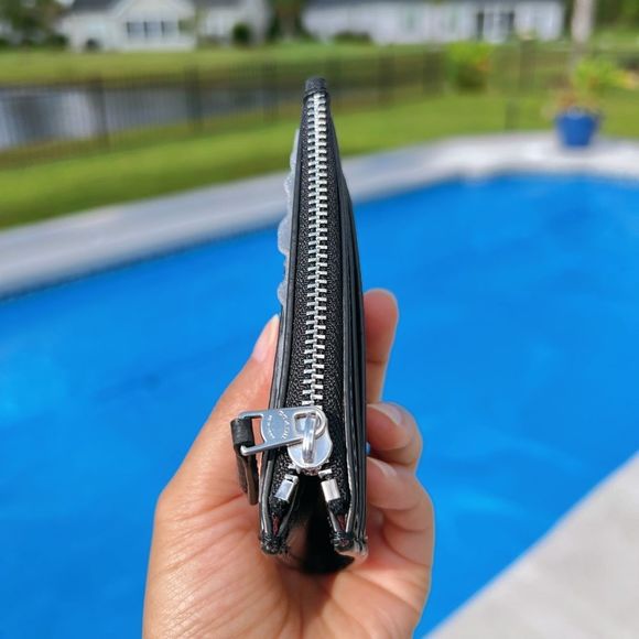 NWT Coach X Peanuts Mini Skinny Id Case In Signature Canvas With Snoopy Print - Picture 5 of 6